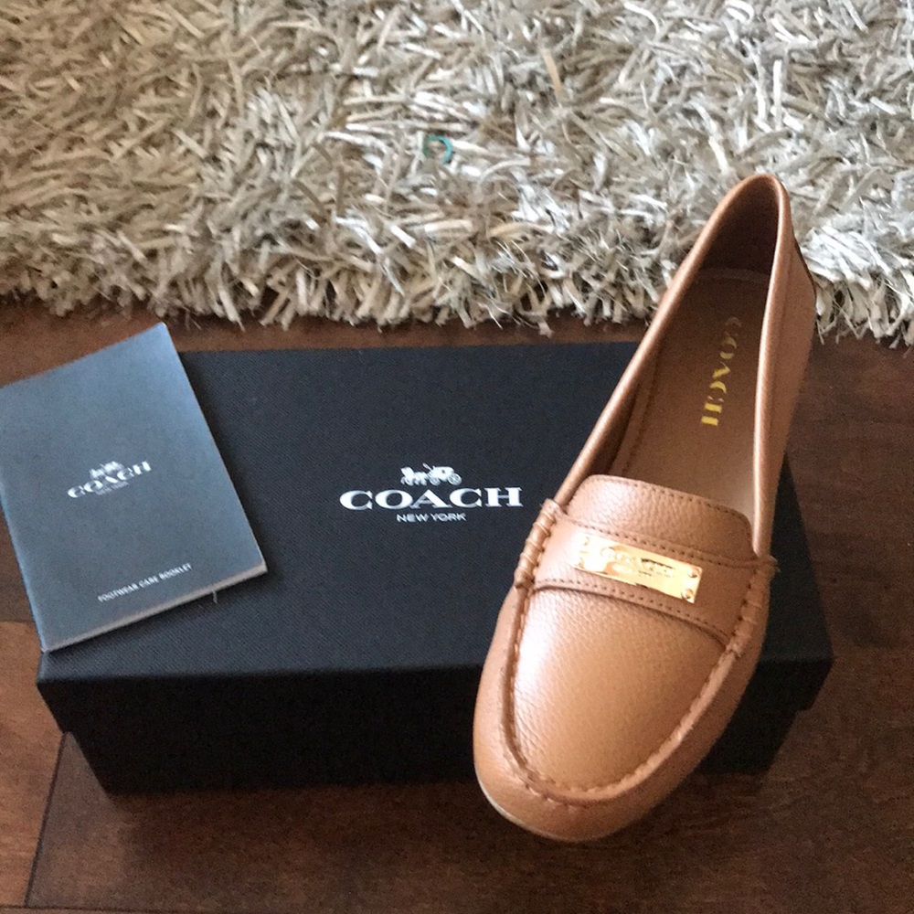 Coach leather shoes Moccasins - Picture 2 of 5